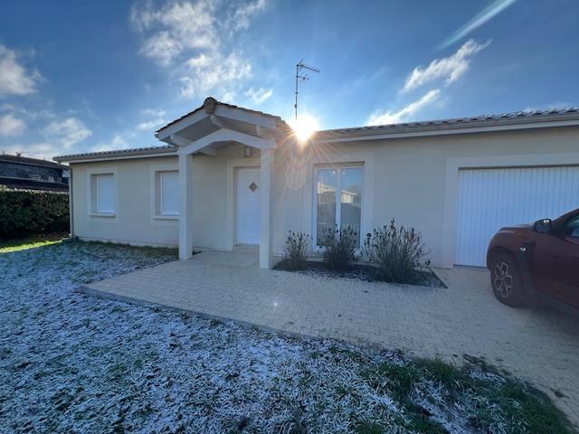 Maison - 99 m² - 4 pièces