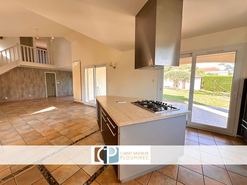 Maison - 163 m² - 7 pièces