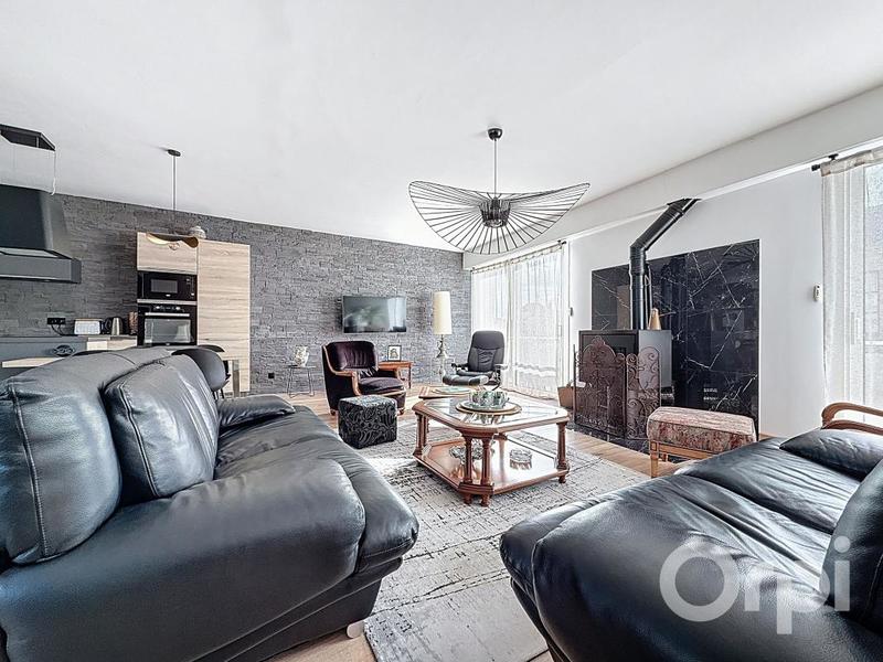 Maison - 199 m² - 4 pièces