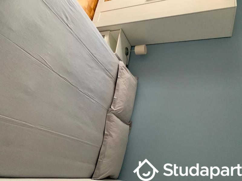 Chambre - 9 m² - 1 pièce