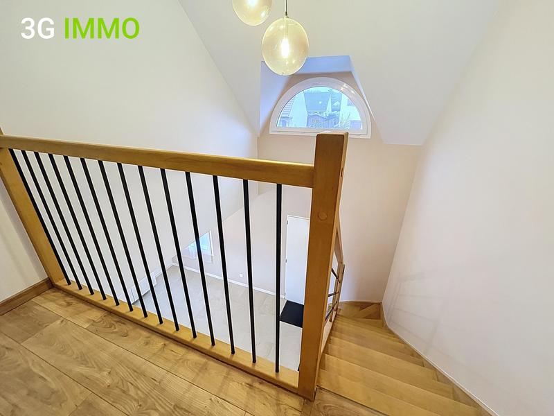 Maison - 117 m² - 7 pièces