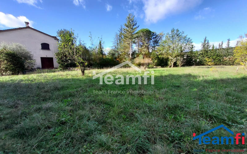 Terrain - 1 175 m²