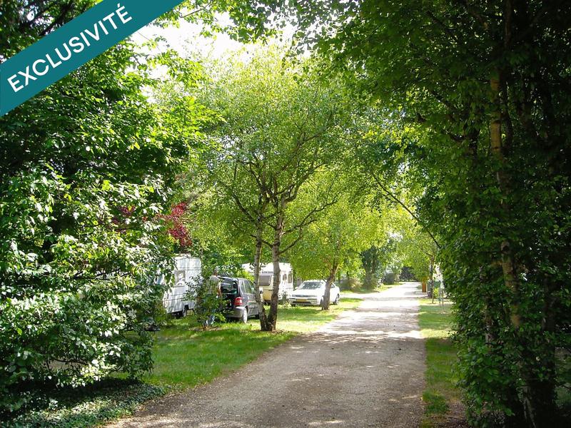 Local commercial - 142 m² - 7 pièces