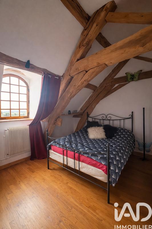 Maison - 200 m² - 6 pièces