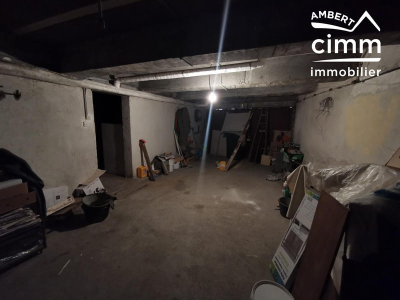 Maison - 150 m² - 8 pièces