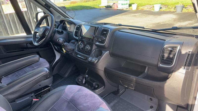 Font Vendome Bel Horizon 2.2 Multijet 140 Van - Première main