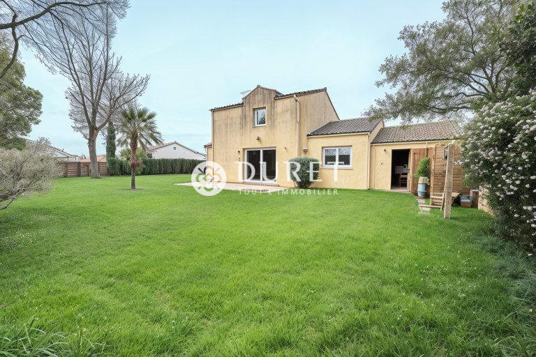 Maison - 120 m² - 6 pièces