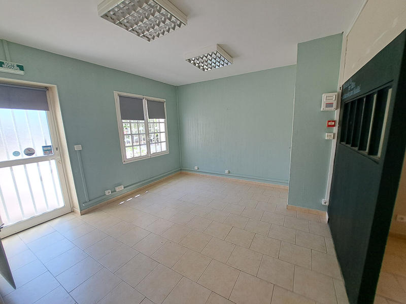 Local commercial - 158 m²