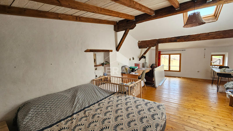 Maison - 175 m² - 5 pièces