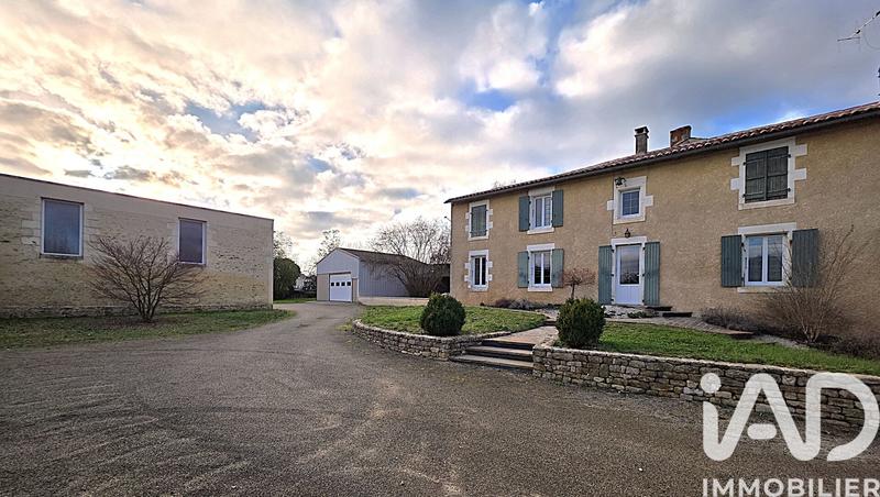 Maison - 175 m² - 8 pièces