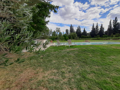 Maison - 492 m² - 12 pièces