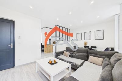 Appartement - 67 m² - 4 pièces