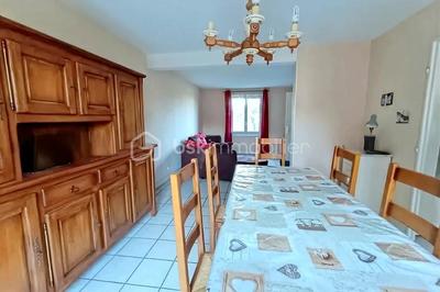 Maison jumelée - 98 m² - 3 pièces