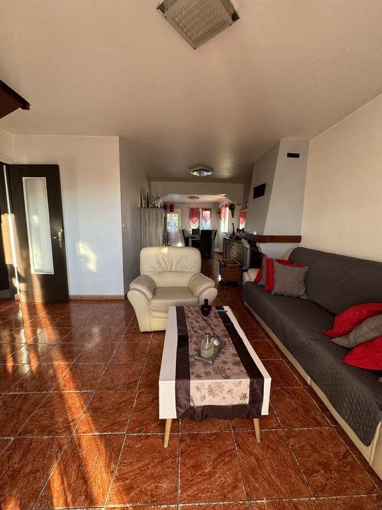 Maison - 127 m² - 5 pièces