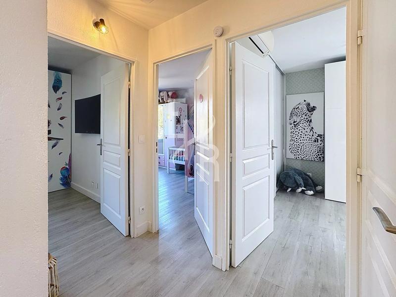 Maison - 87 m² - 4 pièces