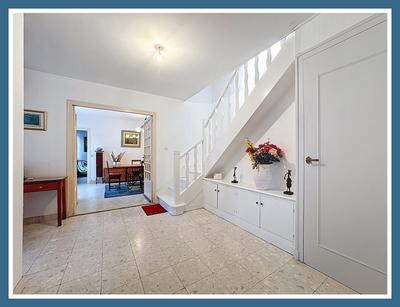 Maison - 157 m² - 6 pièces