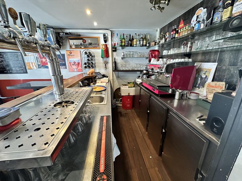 Fonds de commerce - 100 m²