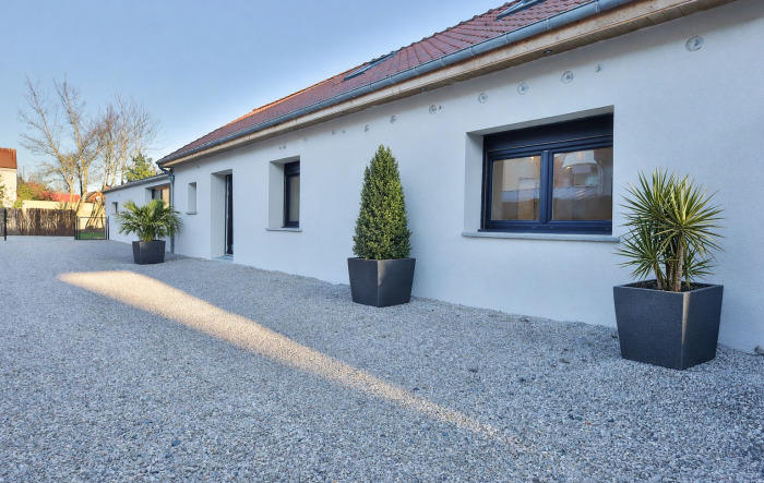 Maison - 149 m² - 9 pièces