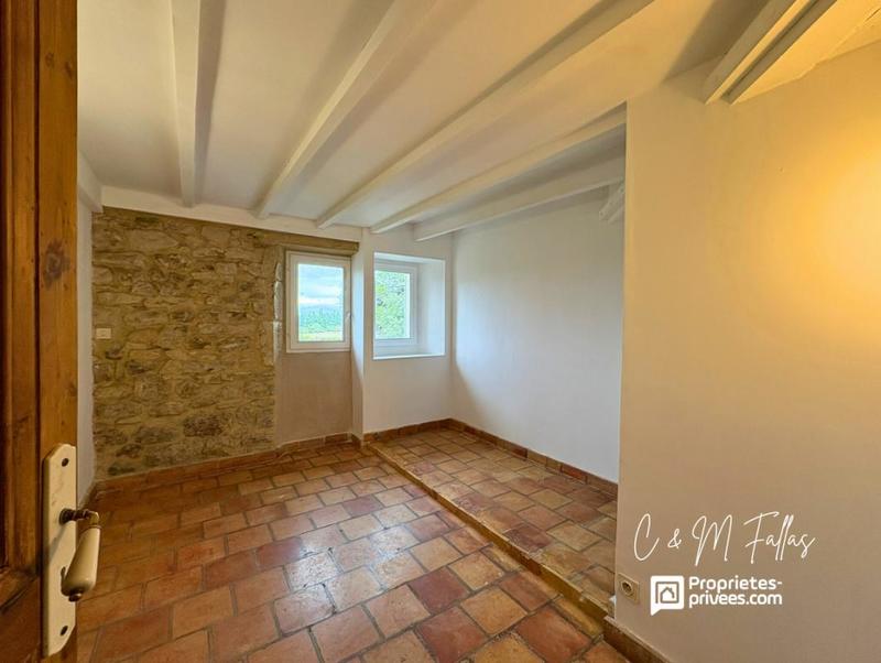 Appartement - 74 m² - 2 pièces