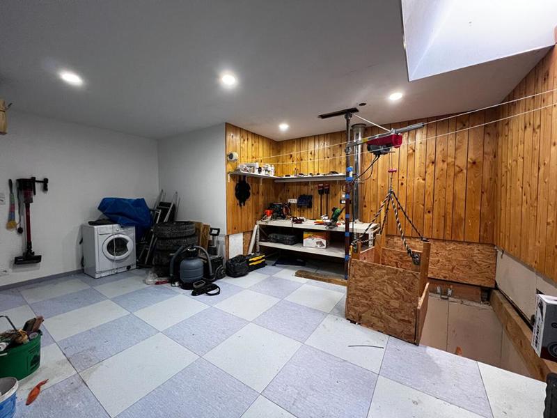 Maison - 168 m² - 3 pièces