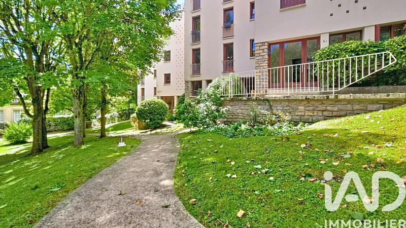 Appartement - 75 m² - 3 pièces