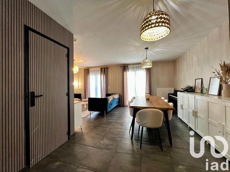 Maison - 87 m² - 6 pièces