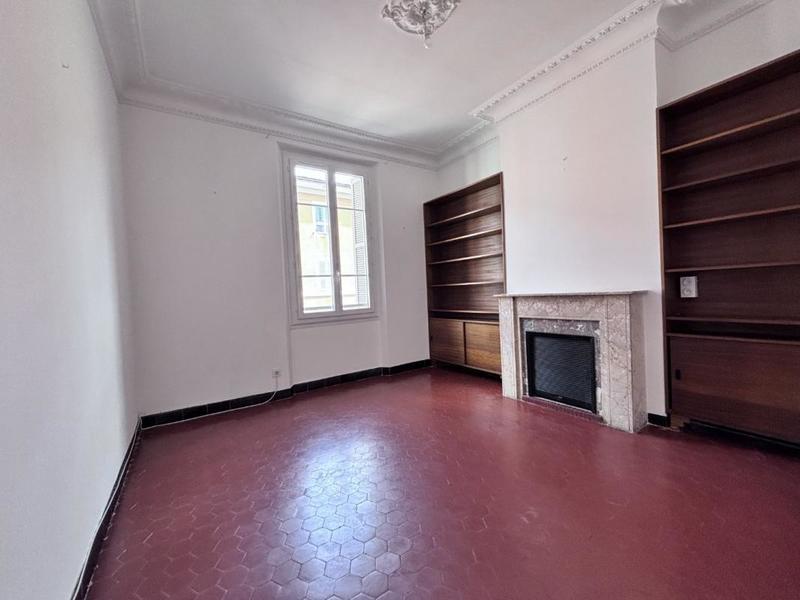 Appartement - 102 m² - 4 pièces