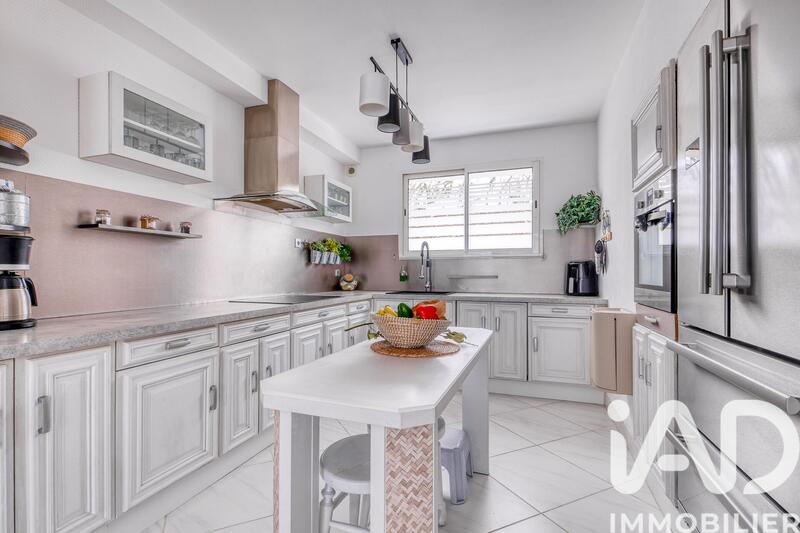 Maison - 100 m² - 4 pièces