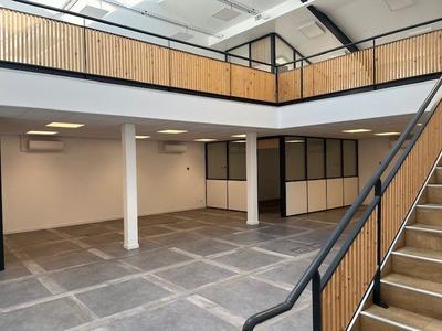 Bureau - 342 m²