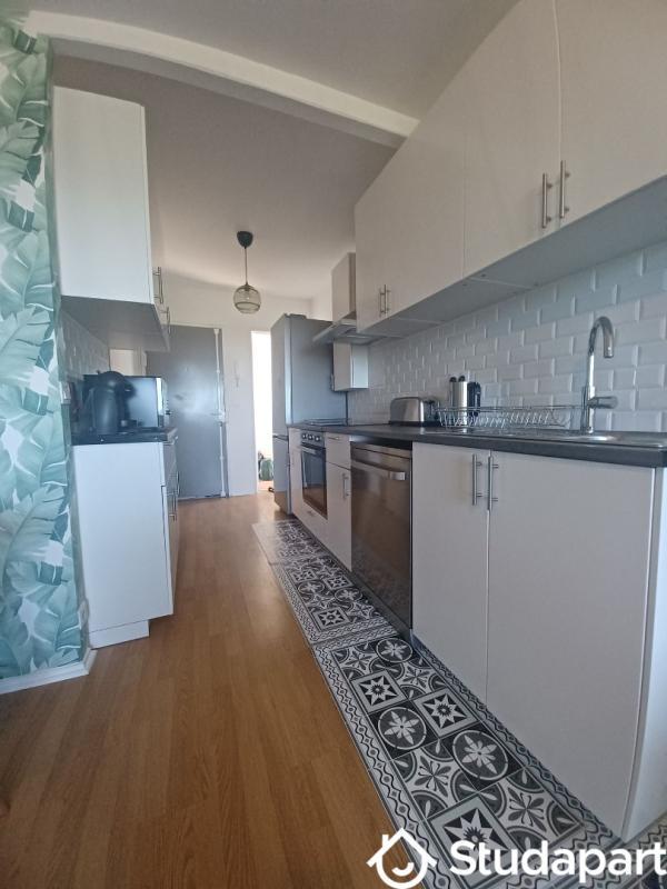 Chambre - 14 m² - 1 pièce