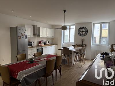 Appartement - 94 m² - 4 pièces