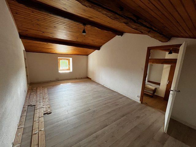 Fermette - 104 m² - 5 pièces