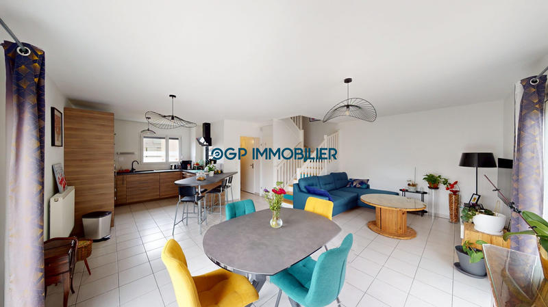 Maison - 89 m² - 4 pièces