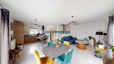 Maison - 89 m² - 4 pièces
