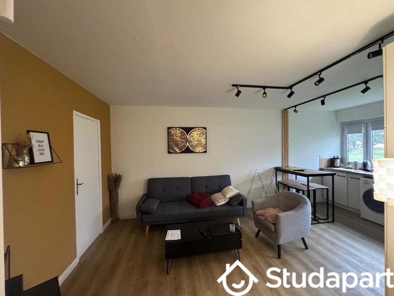 Chambre - 13 m² - 1 pièce