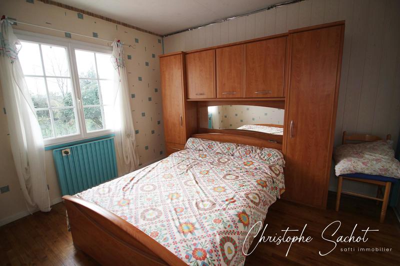 Maison - 198 m² - 9 pièces