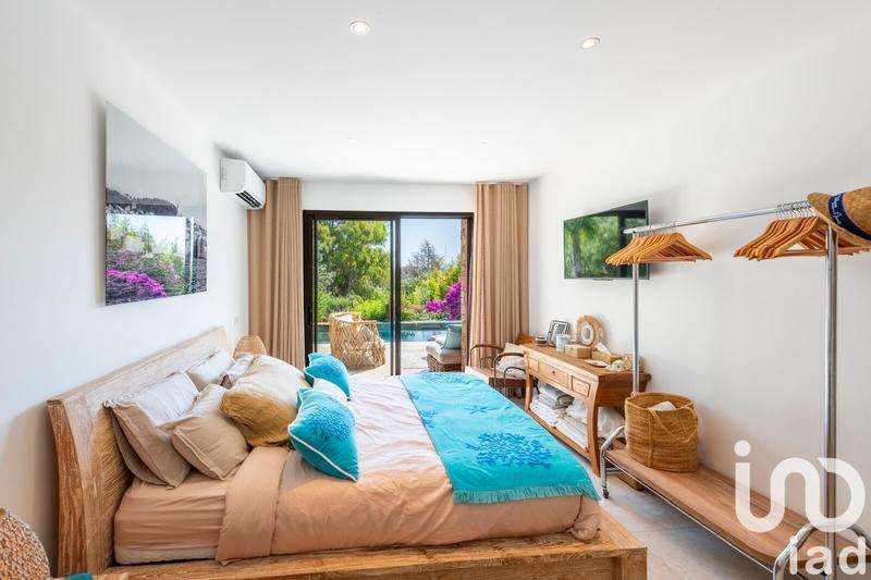 Maison de maîtres - 185 m² - 6 pièces