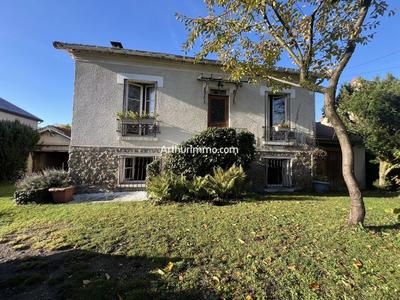 Maison - 105 m² - 4 pièces