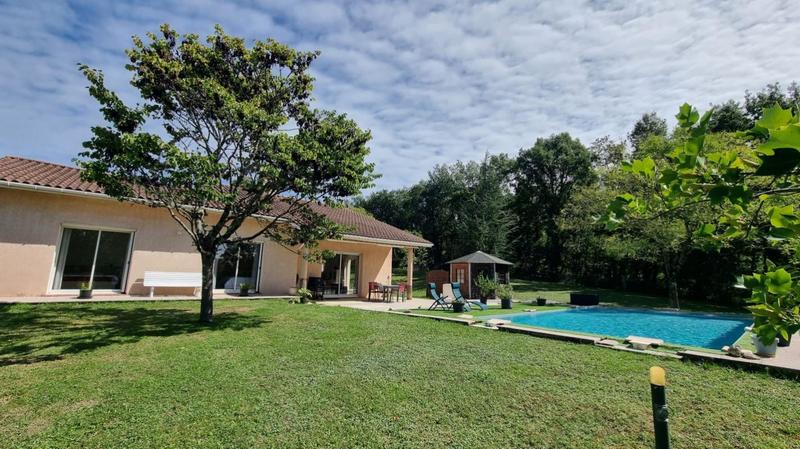 Maison - 123 m² - 5 pièces