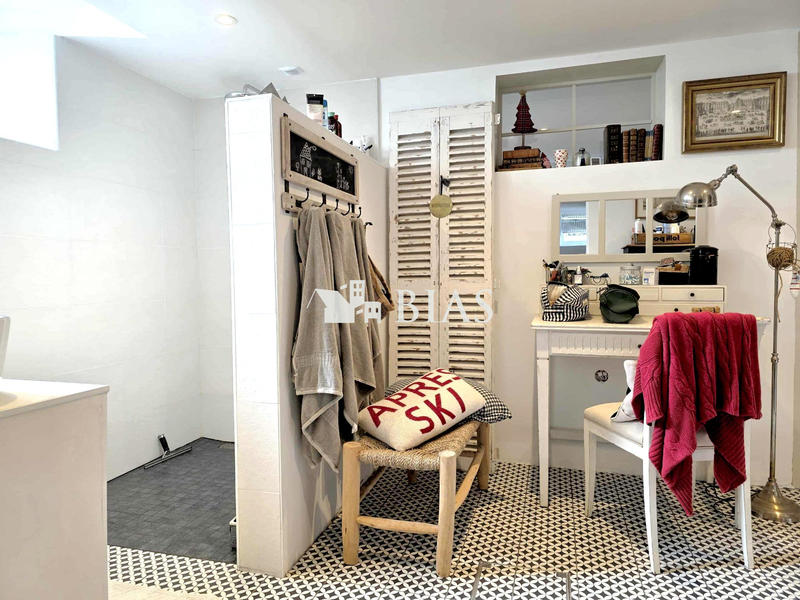 Maison - 206 m² - 10 pièces