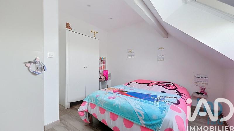 Maison - 184 m² - 8 pièces