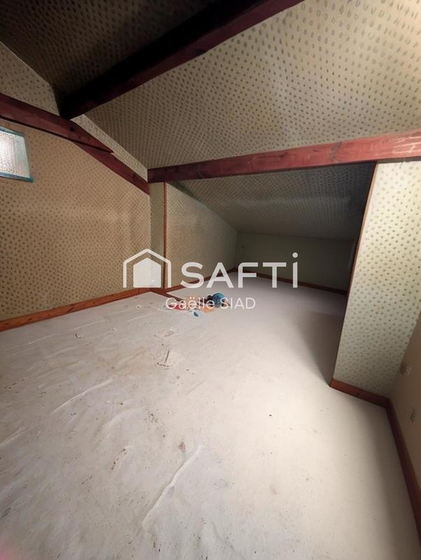 Maison - 140 m² - 5 pièces