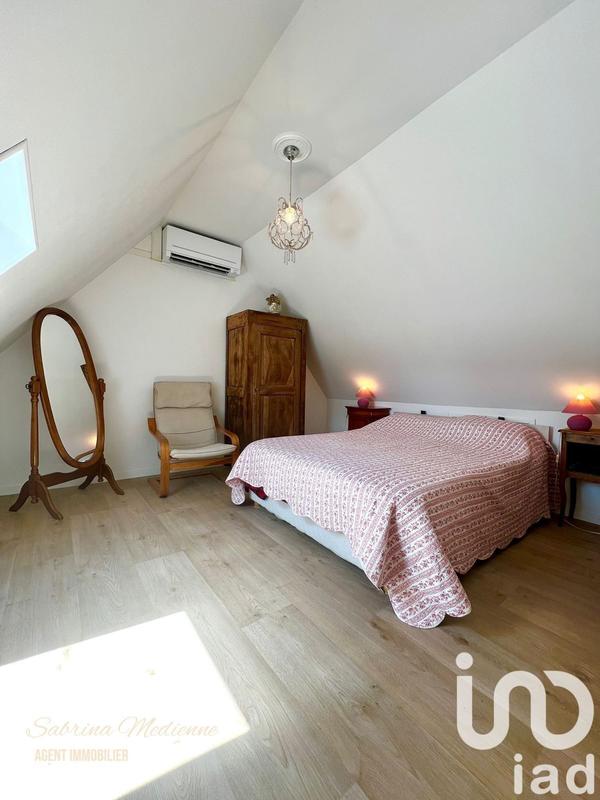 Maison - 94 m² - 5 pièces