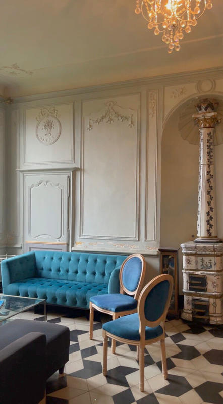 Maison - 373 m² - 9 pièces