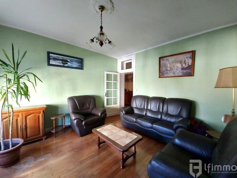 Maison - 128 m² - 5 pièces