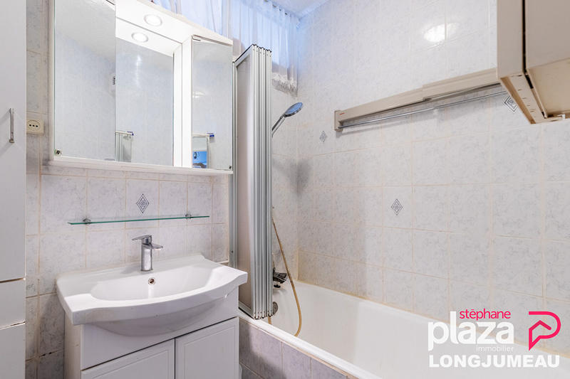 Appartement - 70 m² - 4 pièces