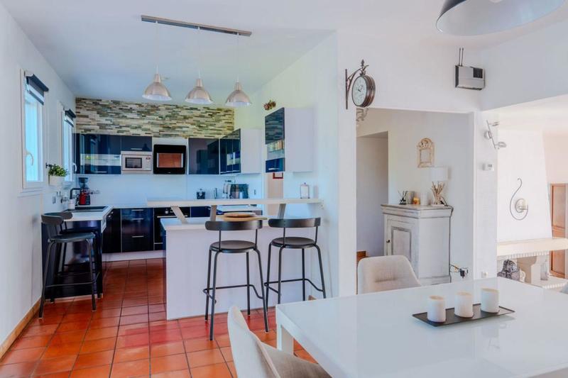 Maison - 150 m² - 5 pièces