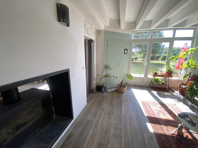 Maison - 241 m² - 6 pièces