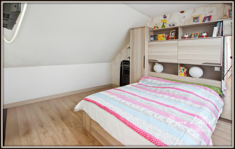 Maison - 170 m² - 8 pièces