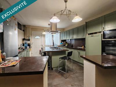 Maison - 151 m² - 4 pièces